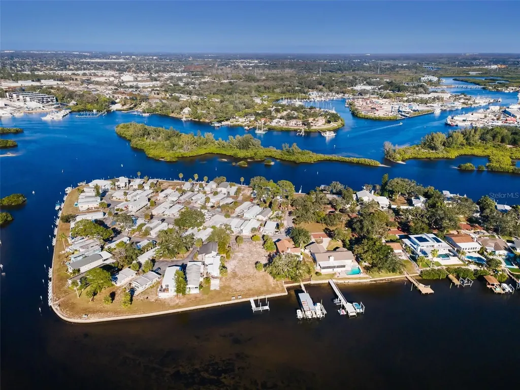 800 Chesapeake Drive Tarpon Springs FL 34689