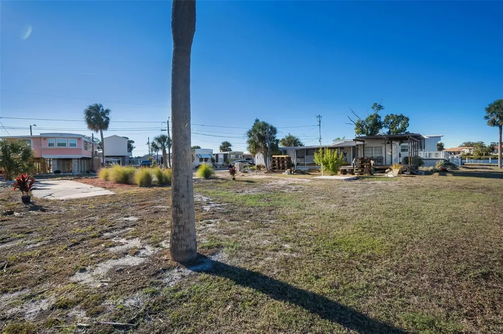 800 Chesapeake Drive Tarpon Springs FL 34689