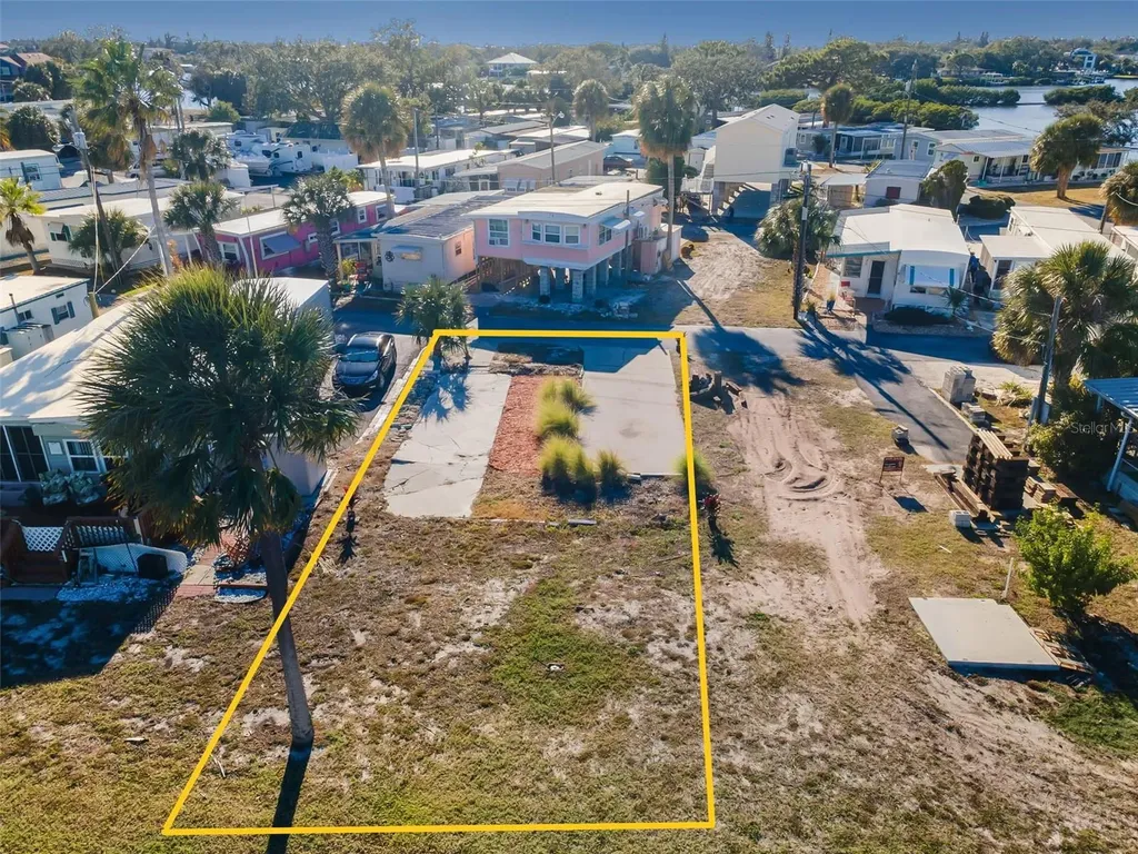 800 Chesapeake Drive Tarpon Springs FL 34689