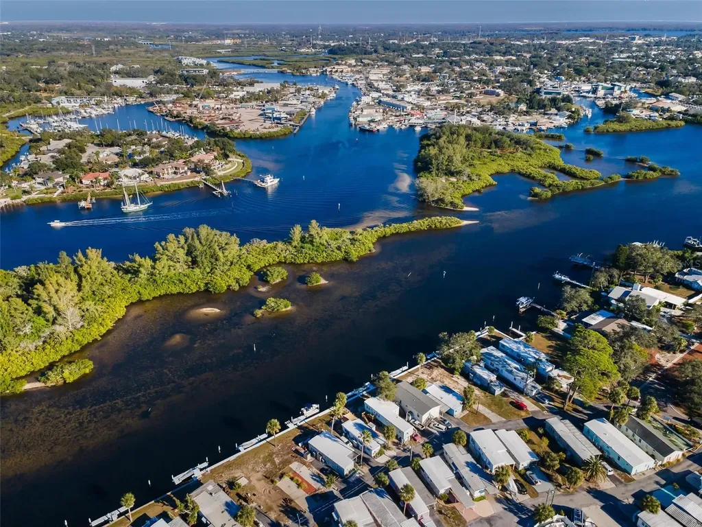 800 Chesapeake Drive Tarpon Springs FL 34689