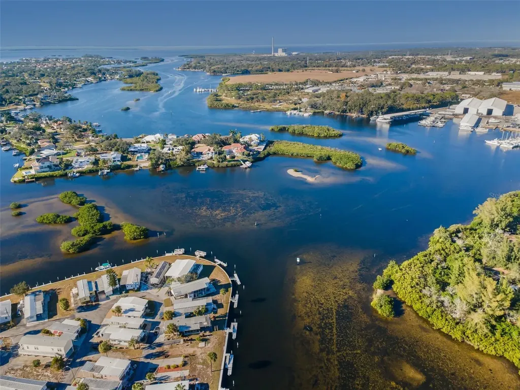 800 Chesapeake Drive Tarpon Springs FL 34689