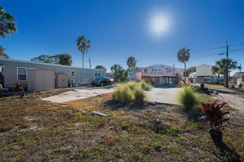 800 Chesapeake Drive Tarpon Springs FL 34689