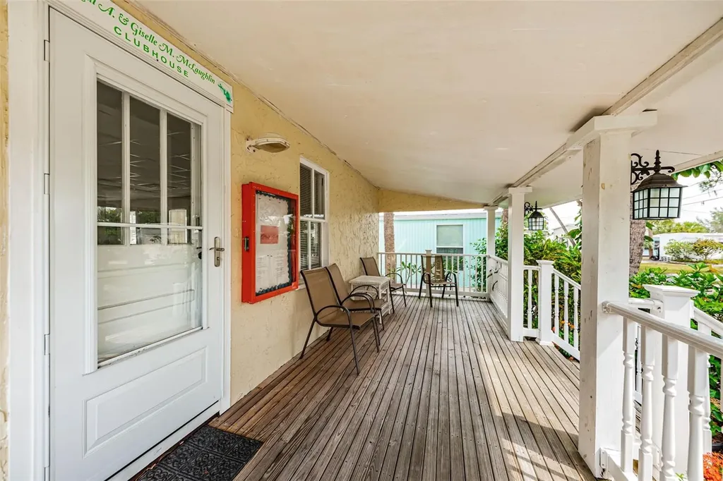 800 Chesapeake Drive Tarpon Springs FL 34689