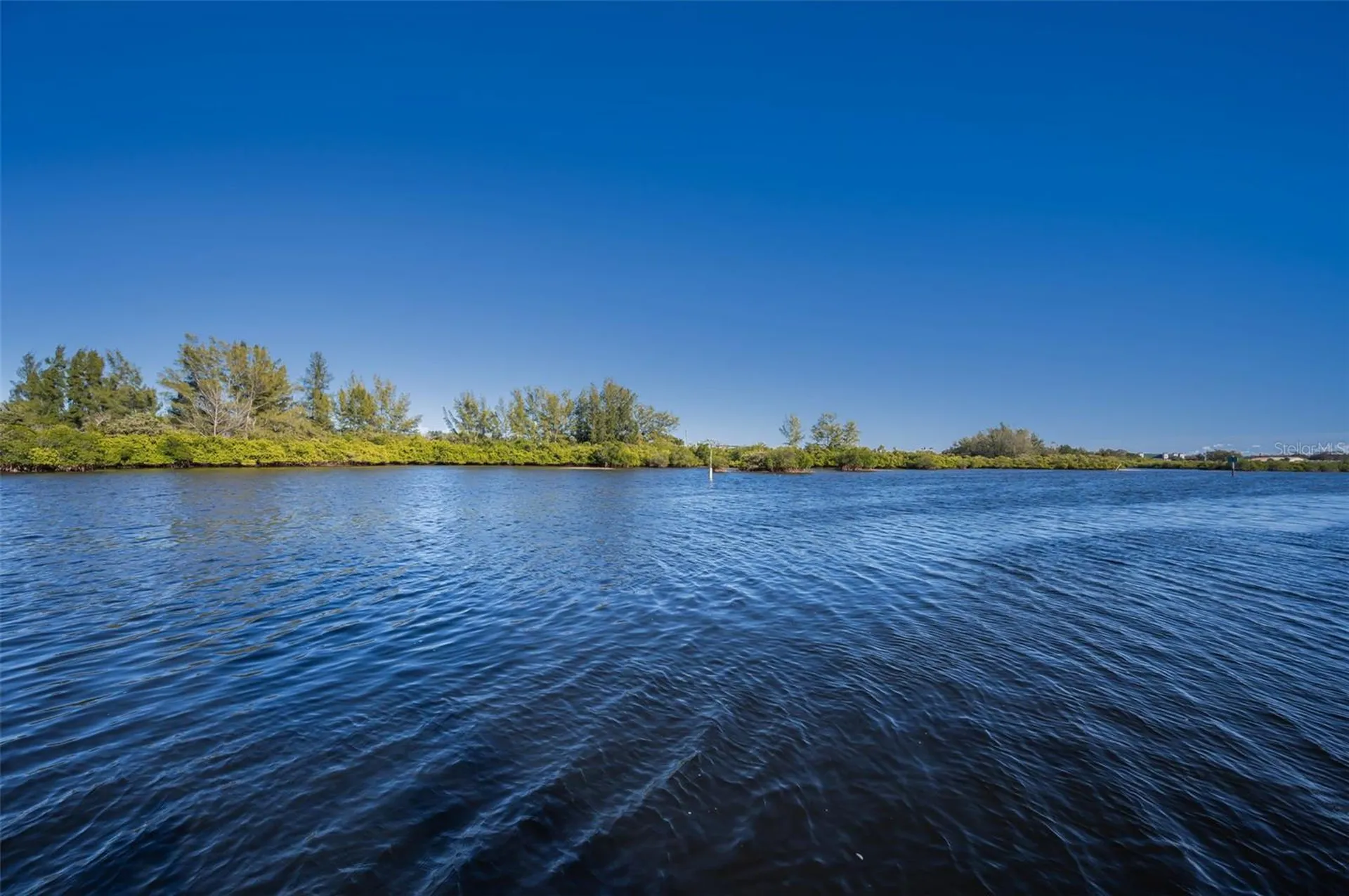 800 Chesapeake Drive Tarpon Springs FL 34689