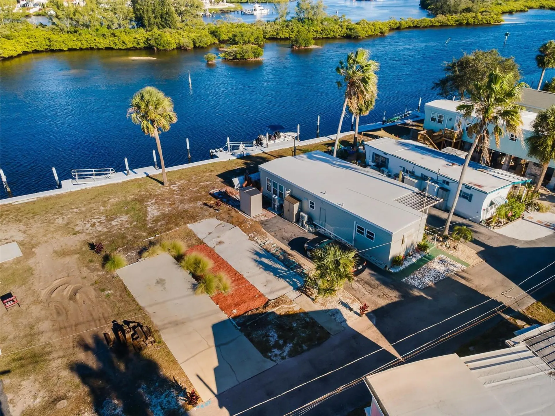 800 Chesapeake Drive Tarpon Springs FL 34689