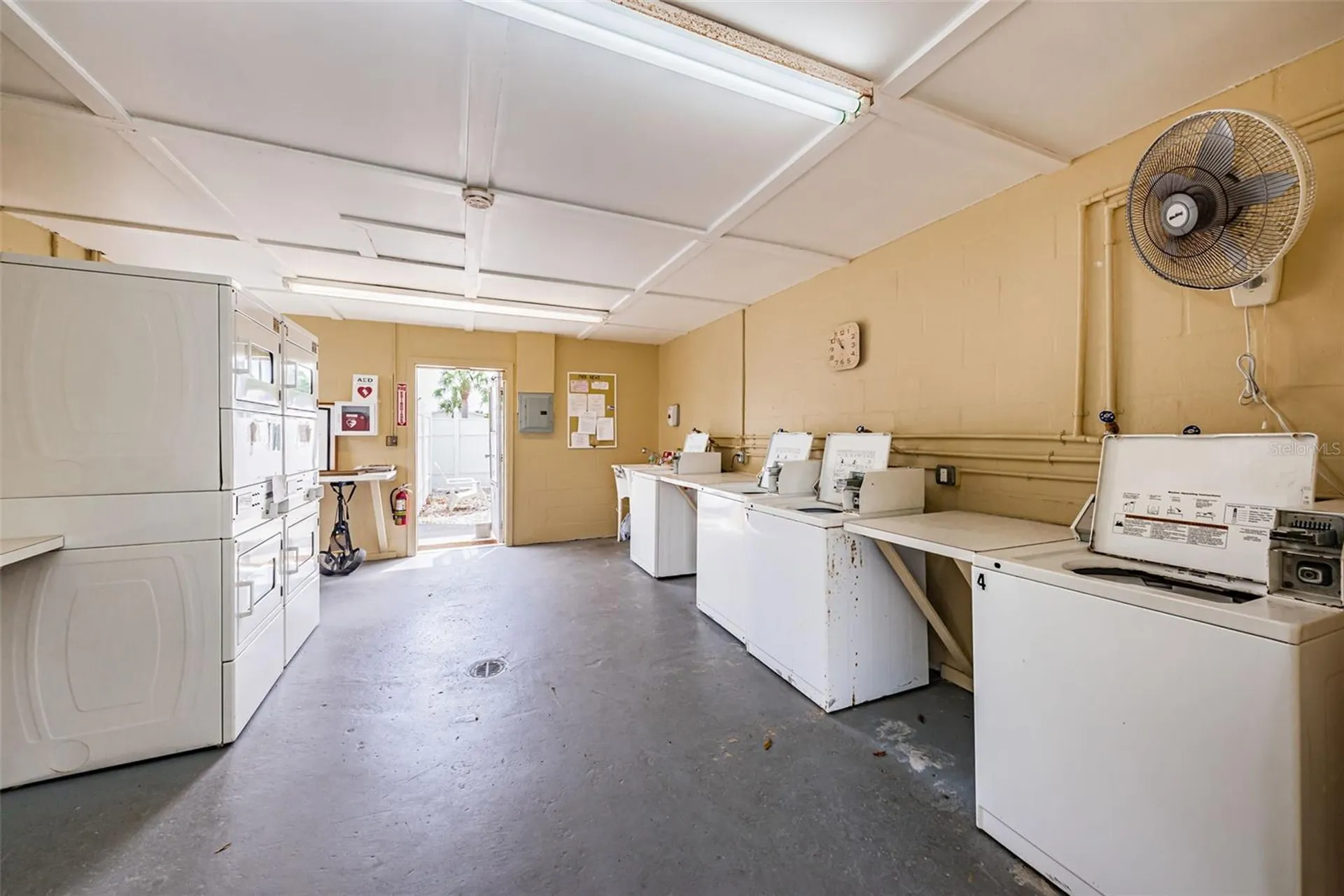 800 Chesapeake Drive Tarpon Springs FL 34689