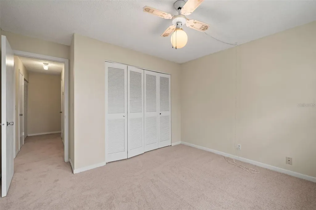 3247 38th Way S St Petersburg FL 33711