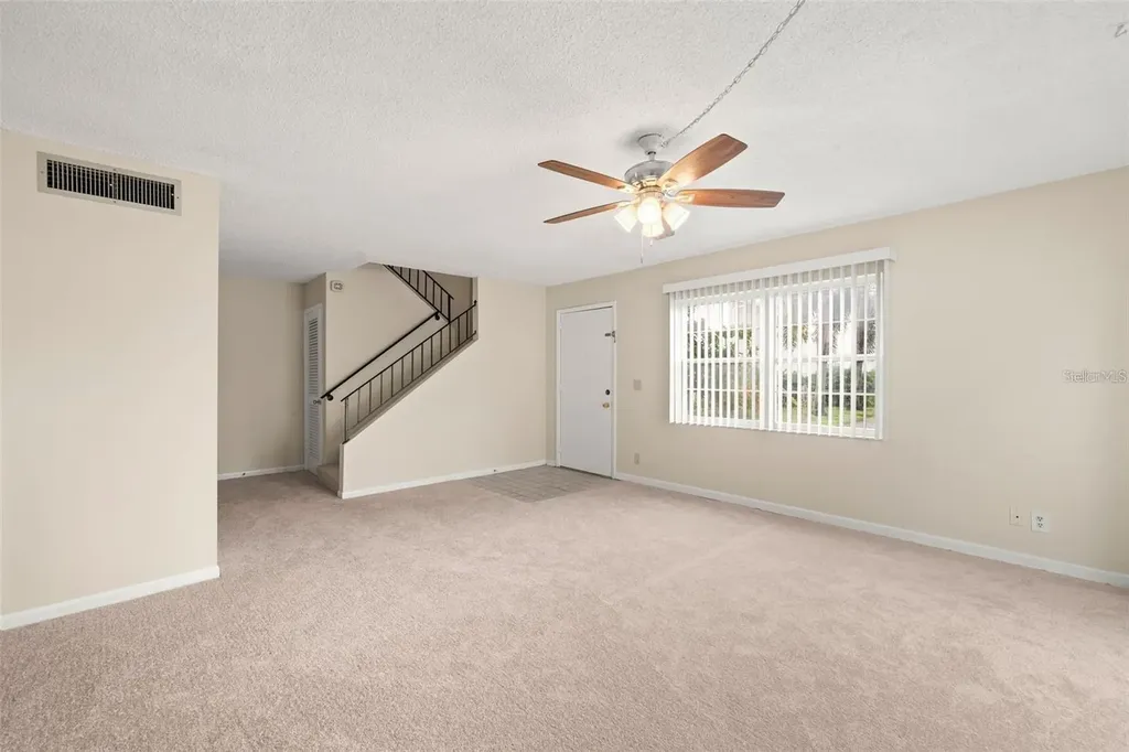 3247 38th Way S St Petersburg FL 33711