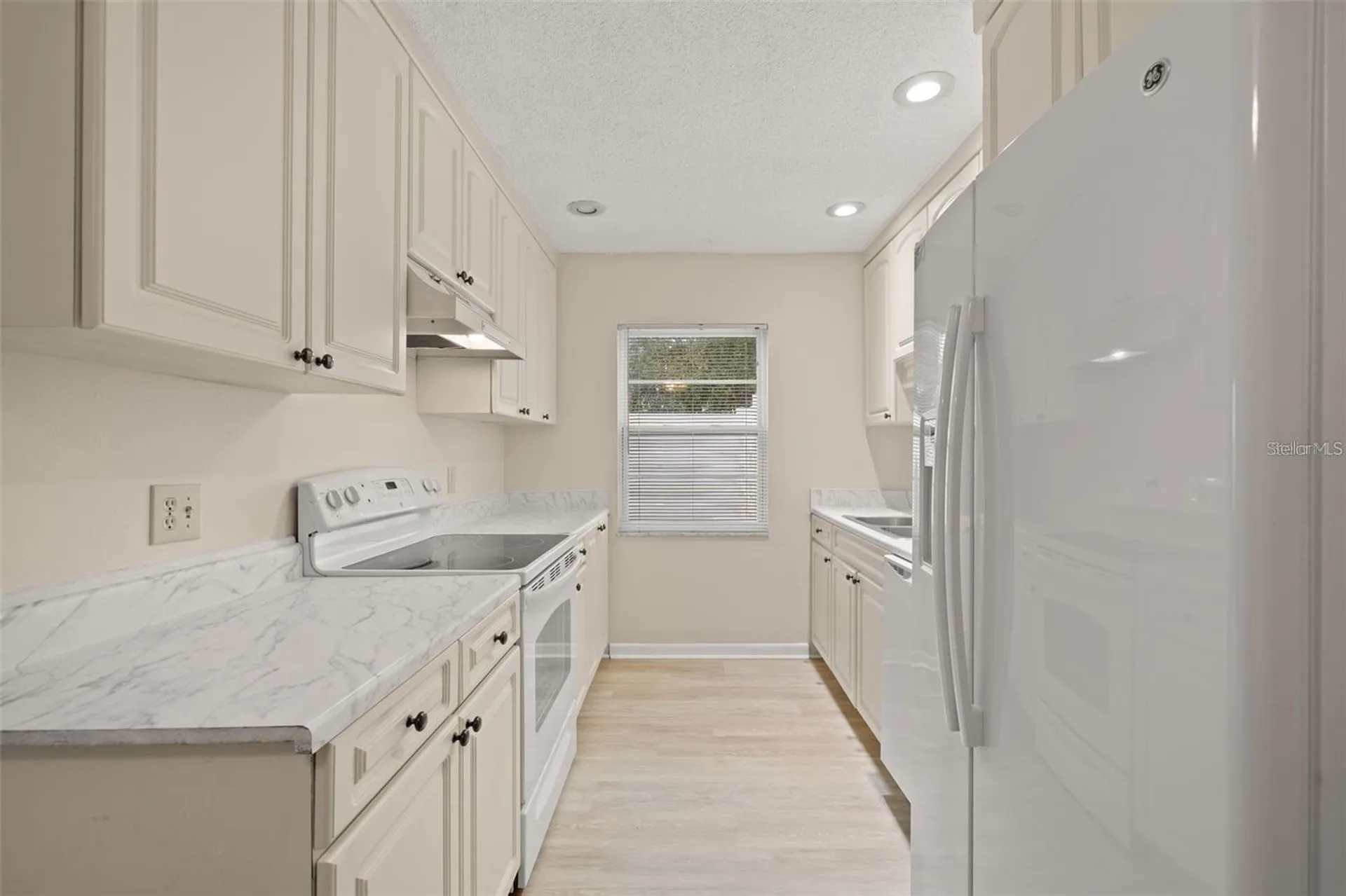 3247 38th Way S St Petersburg FL 33711