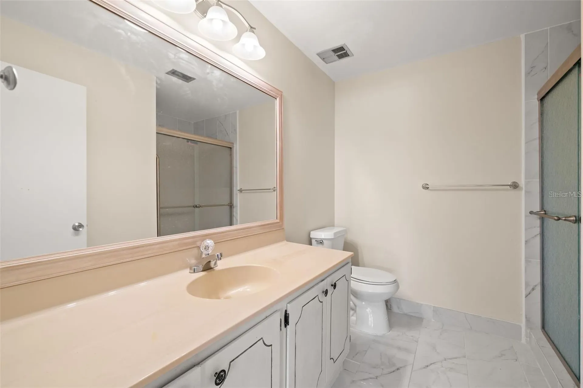 3247 38th Way S St Petersburg FL 33711