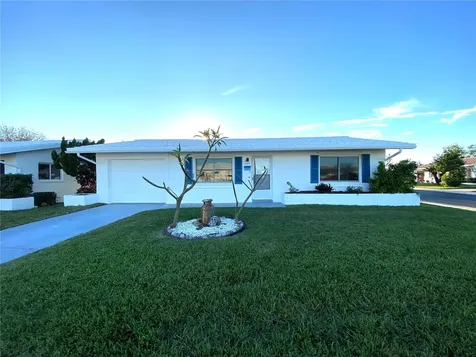 10032 36th Street N Pinellas Park FL 33782