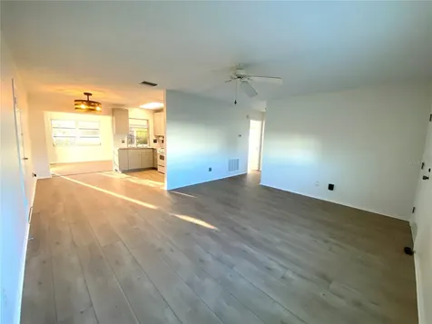 10032 36th Street N Pinellas Park FL 33782