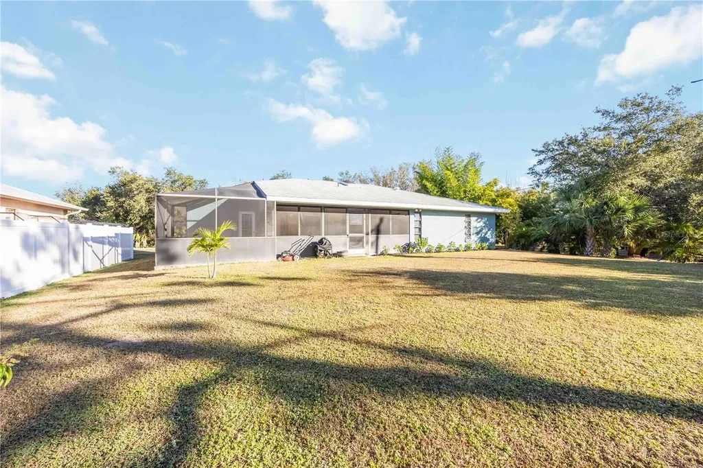 17341 Holmes Avenue Port Charlotte FL 33948