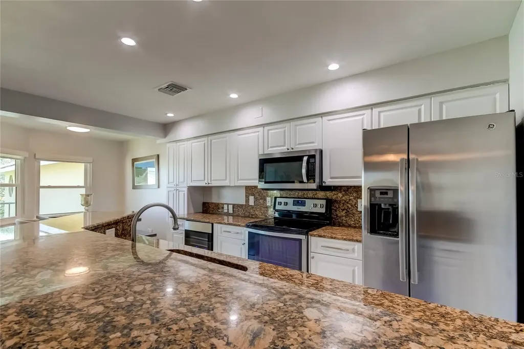 1125 Pinellas Bayway S St Petersburg FL 33715