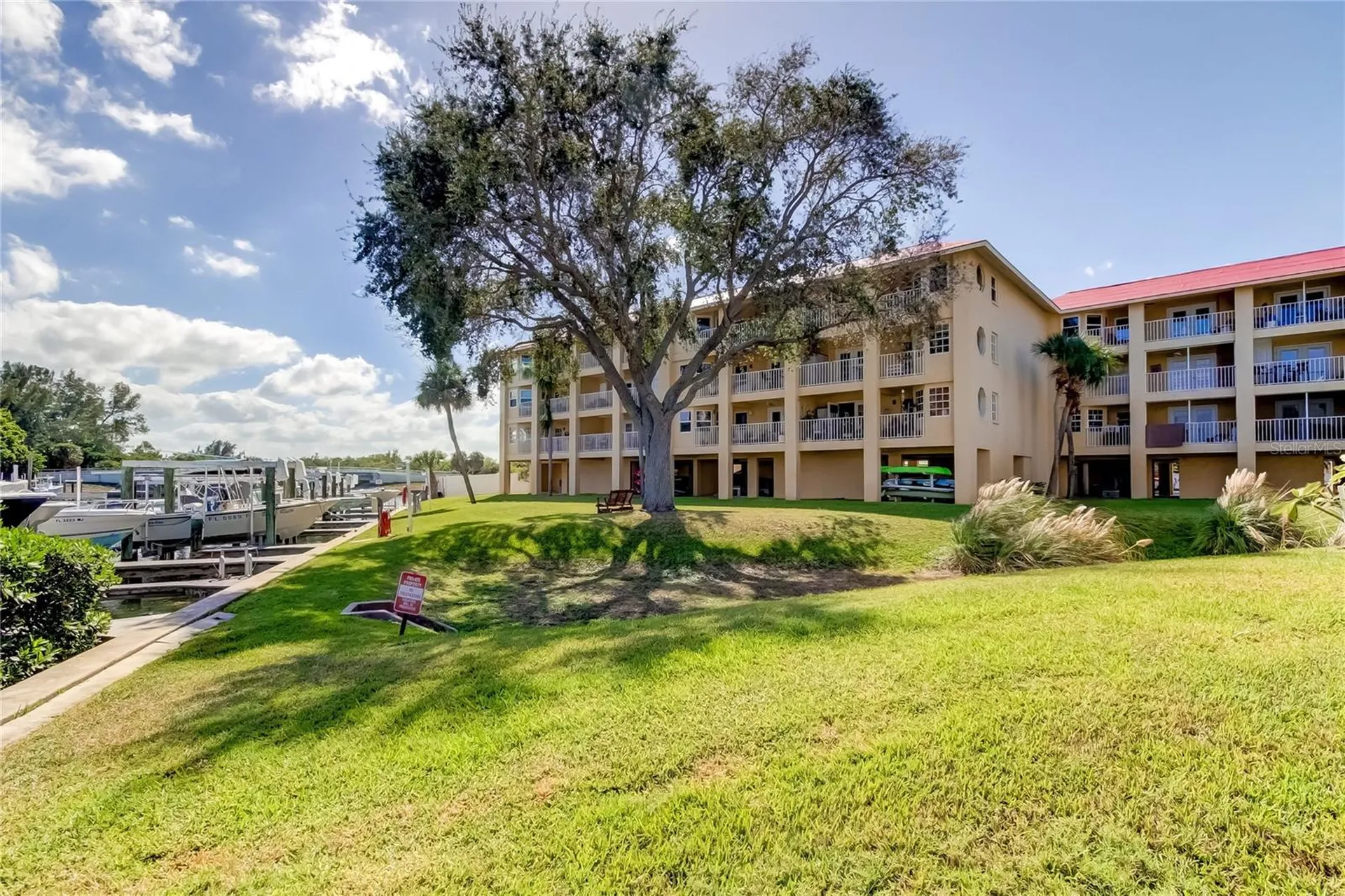1125 Pinellas Bayway S St Petersburg FL 33715