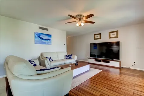 1125 Pinellas Bayway S St Petersburg FL 33715