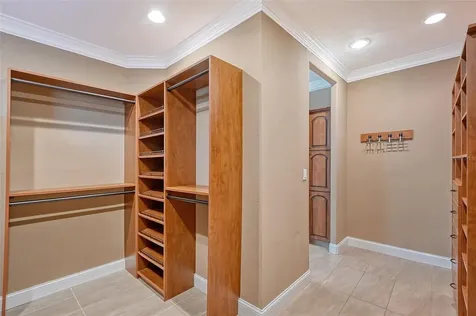 1732 Hillview Street Sarasota FL 34239