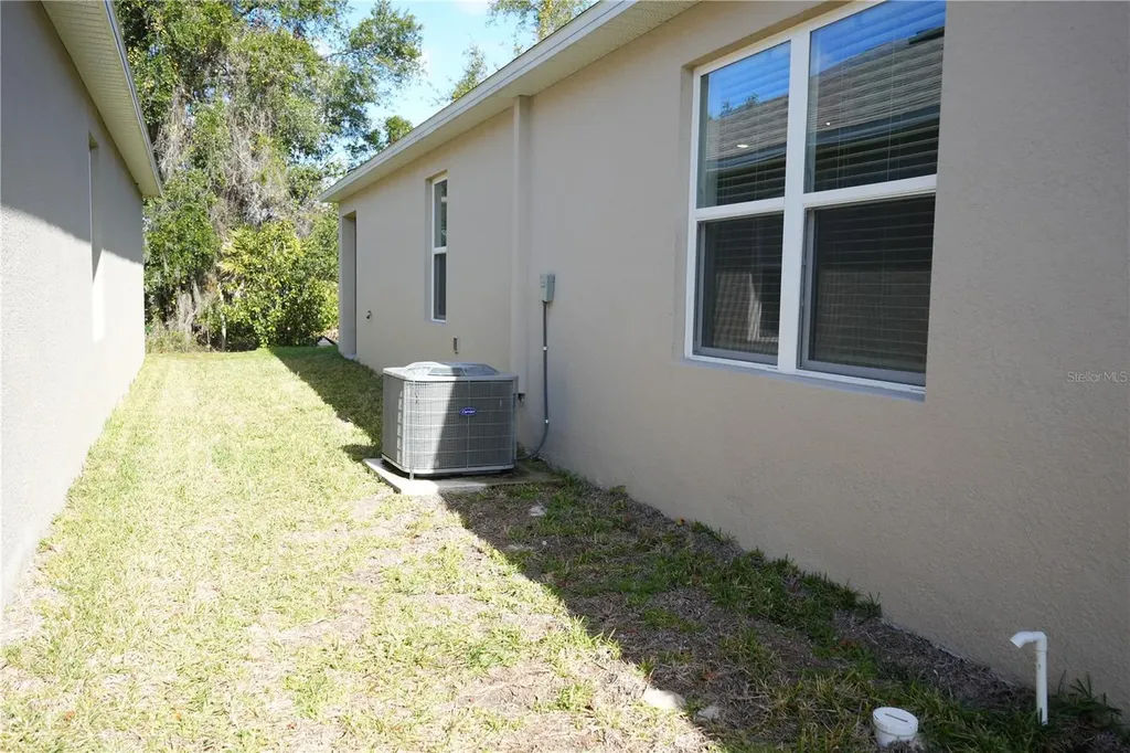 983 King Parc Road Orange City FL 32763
