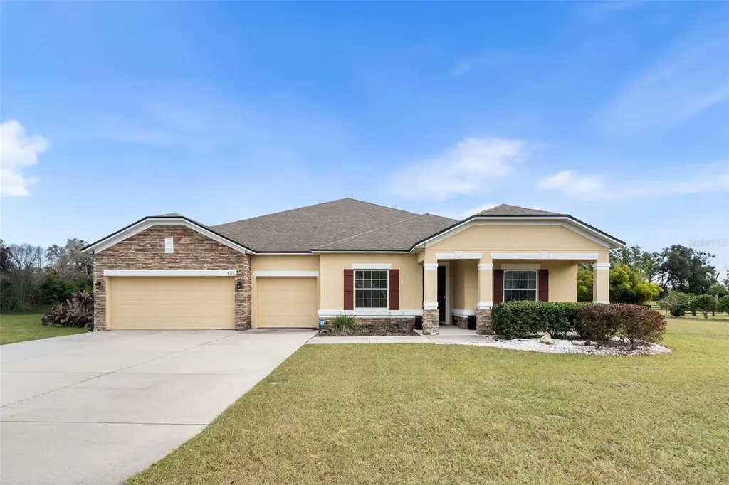 5615 SW 215th Terrace Newberry FL 32669