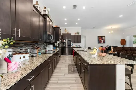 5615 SW 215th Terrace Newberry FL 32669