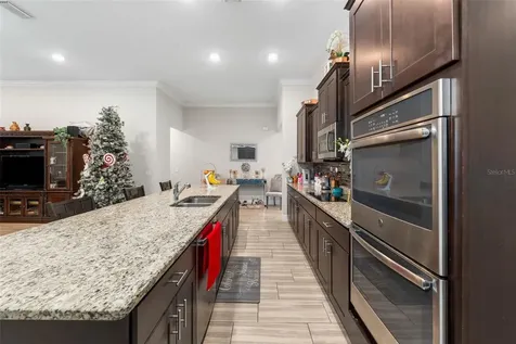 5615 SW 215th Terrace Newberry FL 32669