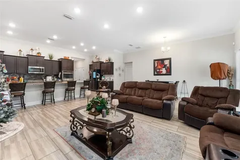 5615 SW 215th Terrace Newberry FL 32669