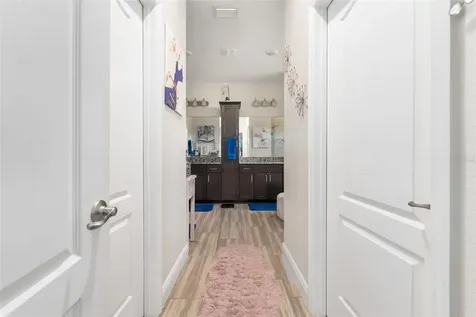 5615 SW 215th Terrace Newberry FL 32669