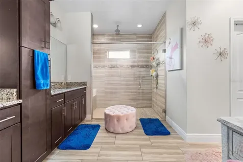 5615 SW 215th Terrace Newberry FL 32669