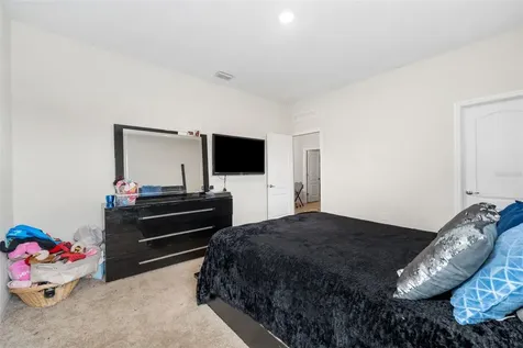 5615 SW 215th Terrace Newberry FL 32669