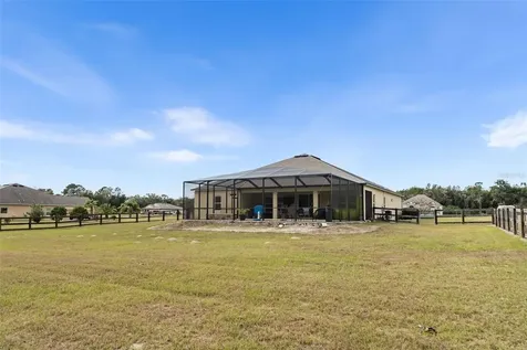 5615 SW 215th Terrace Newberry FL 32669