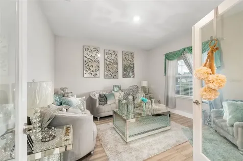 5615 SW 215th Terrace Newberry FL 32669