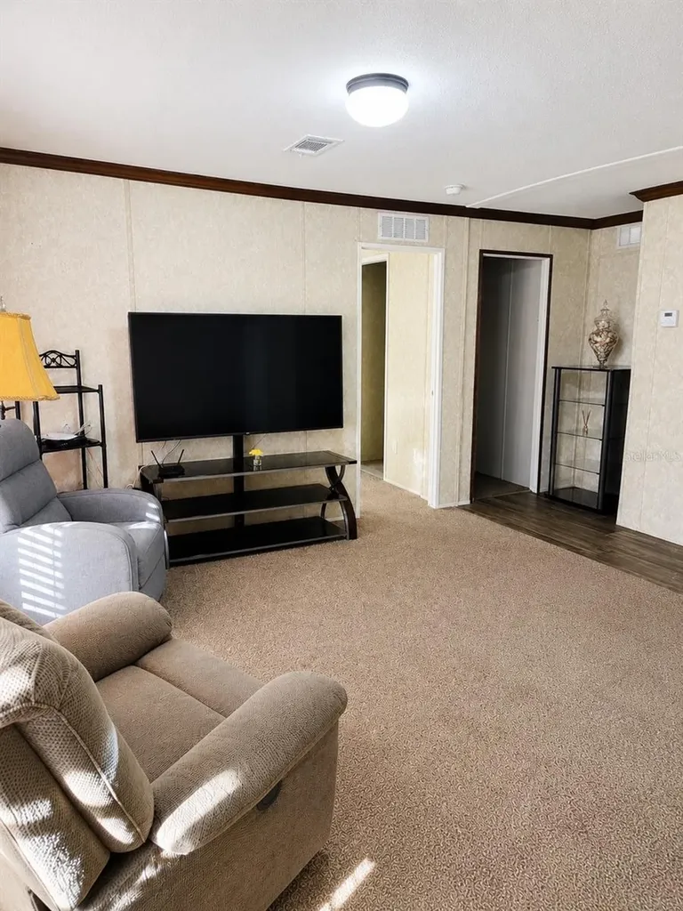 1111 Avenue G Ormond Beach FL 32174