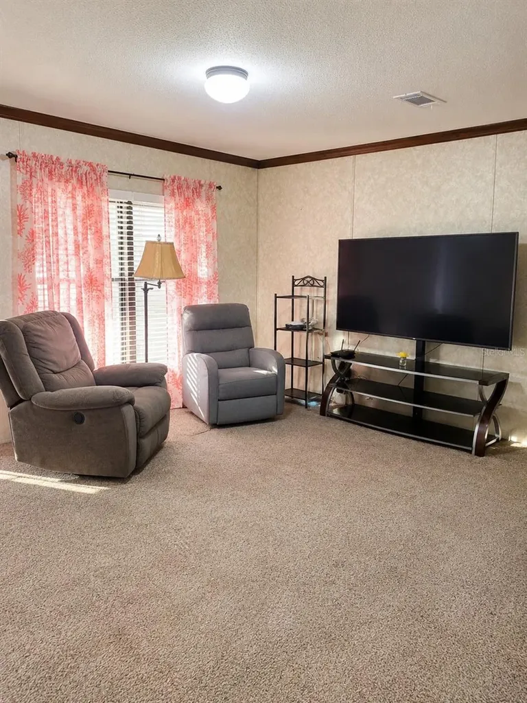 1111 Avenue G Ormond Beach FL 32174