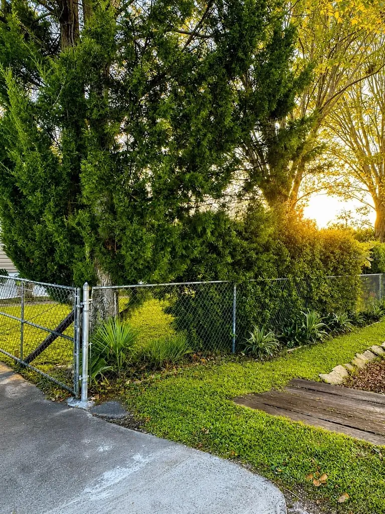 1111 Avenue G Ormond Beach FL 32174
