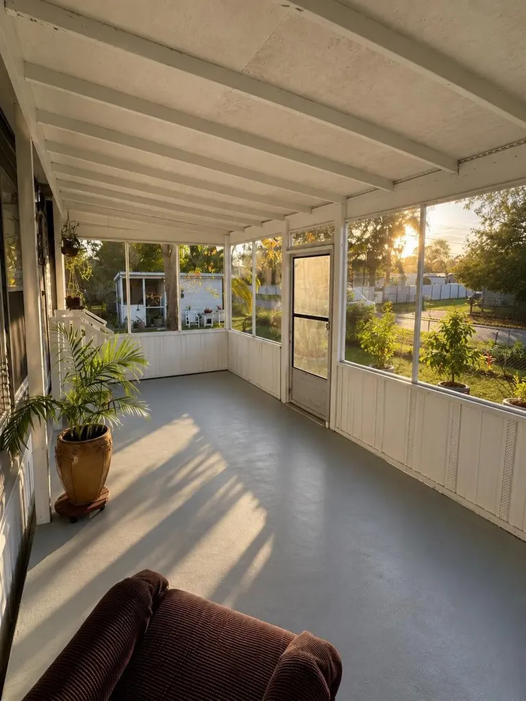 1111 Avenue G Ormond Beach FL 32174