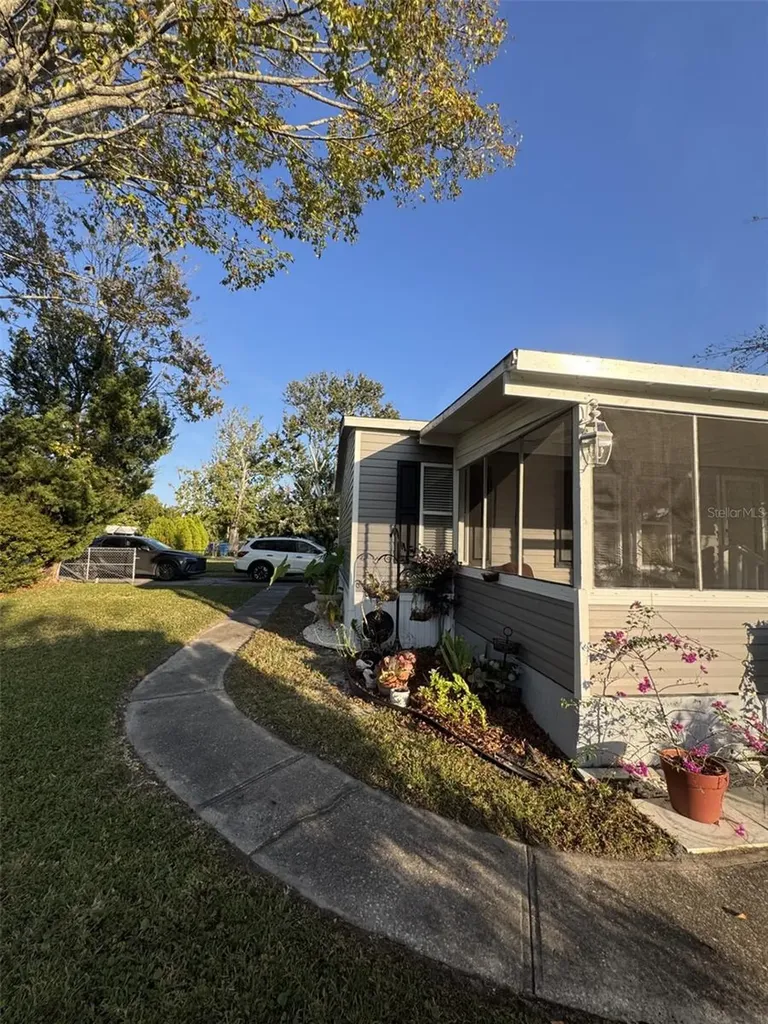 1111 Avenue G Ormond Beach FL 32174