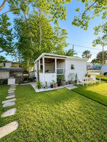 1111 Avenue G Ormond Beach FL 32174