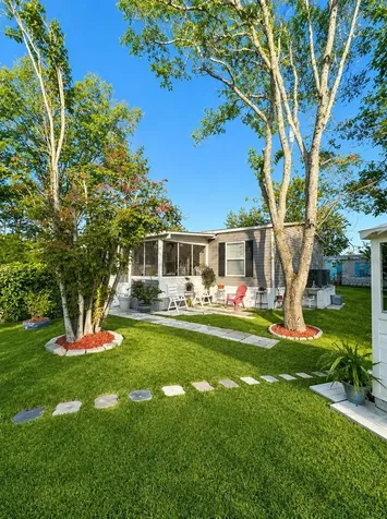 1111 Avenue G Ormond Beach FL 32174