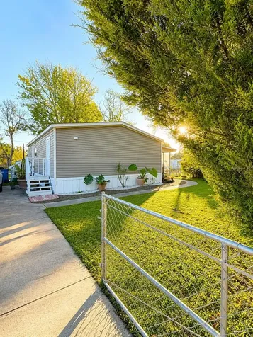 1111 Avenue G Ormond Beach FL 32174