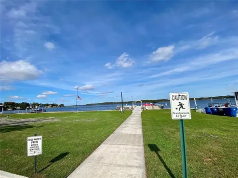 274 Beach Court Palm Harbor FL 34684