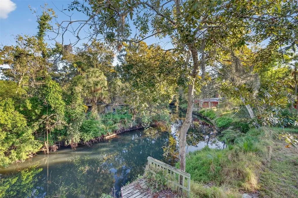 6345 Lost Trail Holiday FL 34690