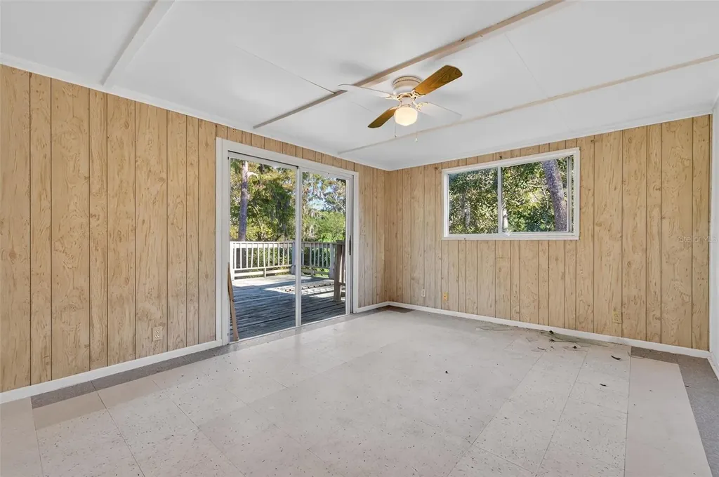 6345 Lost Trail Holiday FL 34690