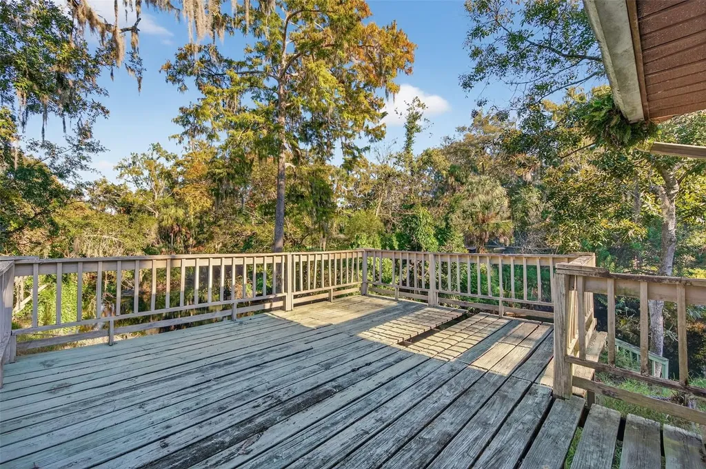 6345 Lost Trail Holiday FL 34690