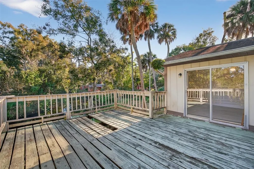 6345 Lost Trail Holiday FL 34690