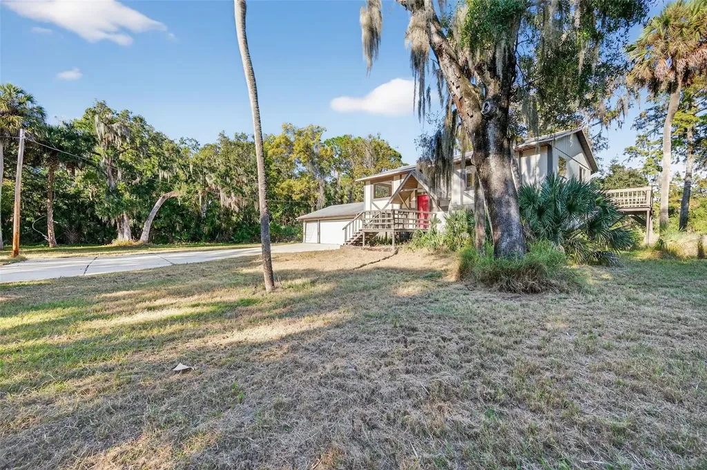 6345 Lost Trail Holiday FL 34690