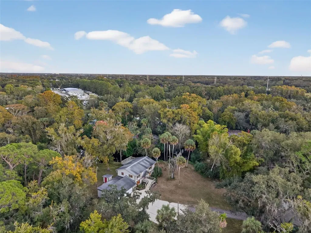 6345 Lost Trail Holiday FL 34690
