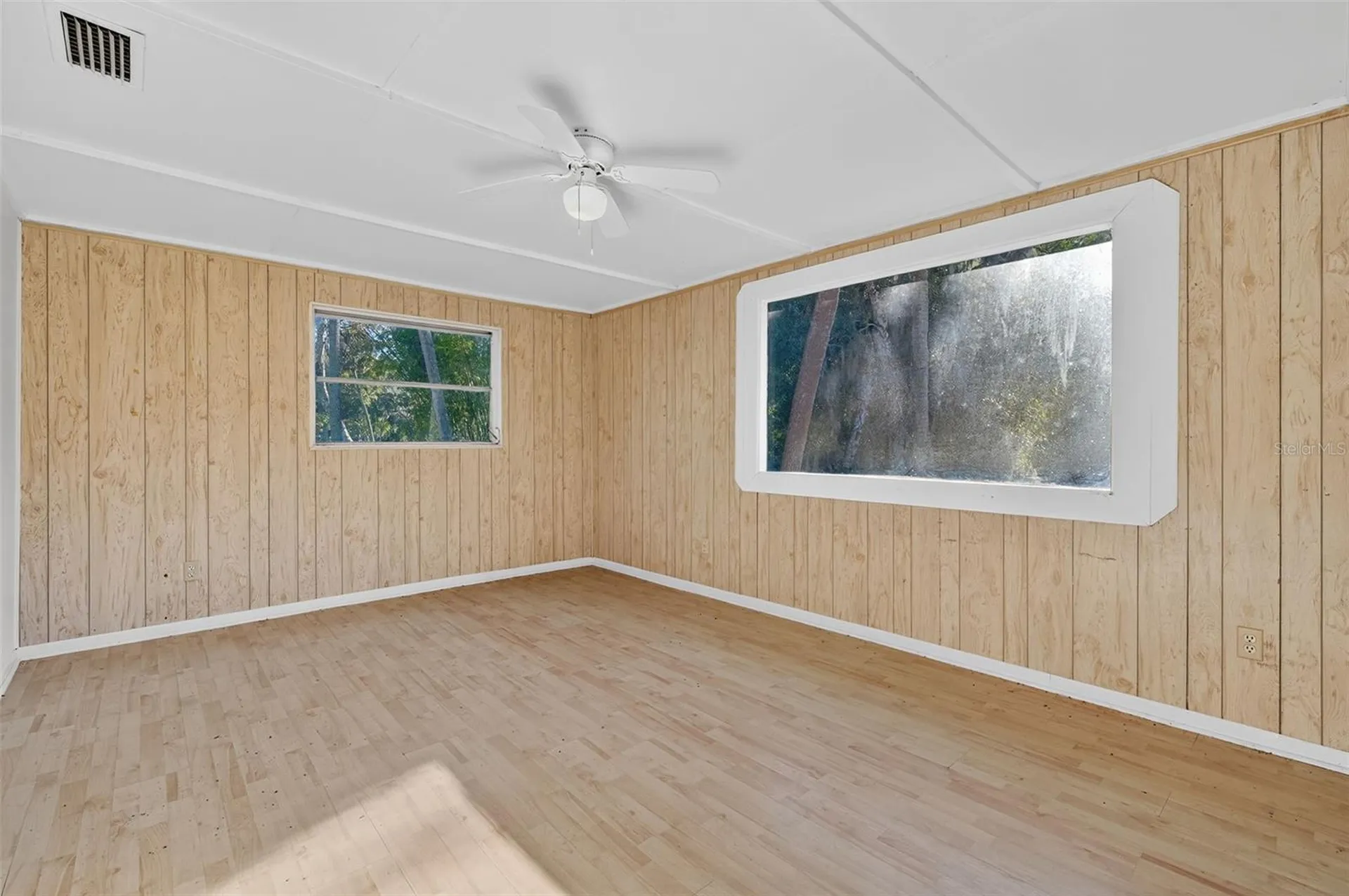 6345 Lost Trail Holiday FL 34690
