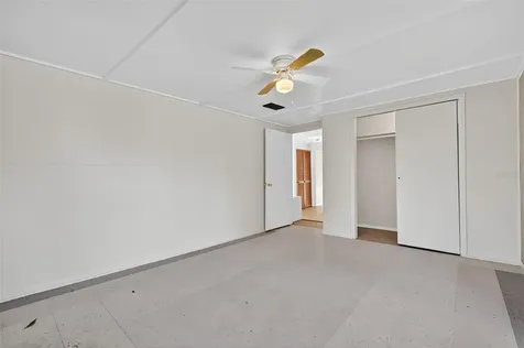 6345 Lost Trail Holiday FL 34690