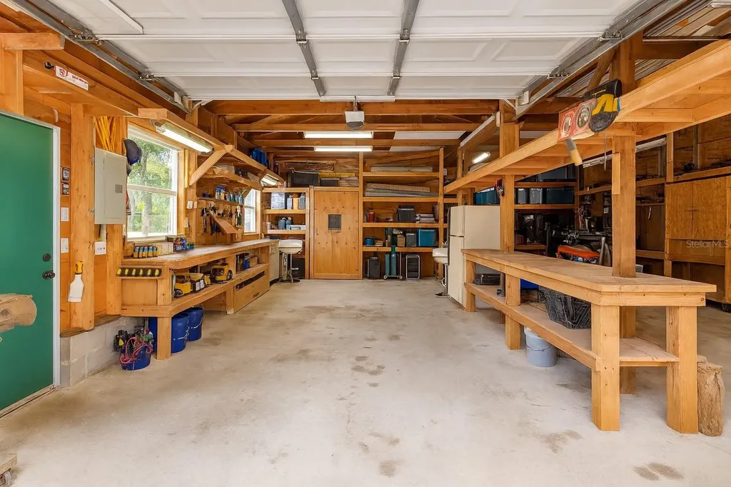 21135 Peckham Avenue Mount Dora FL 32757