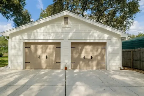 21135 Peckham Avenue Mount Dora FL 32757
